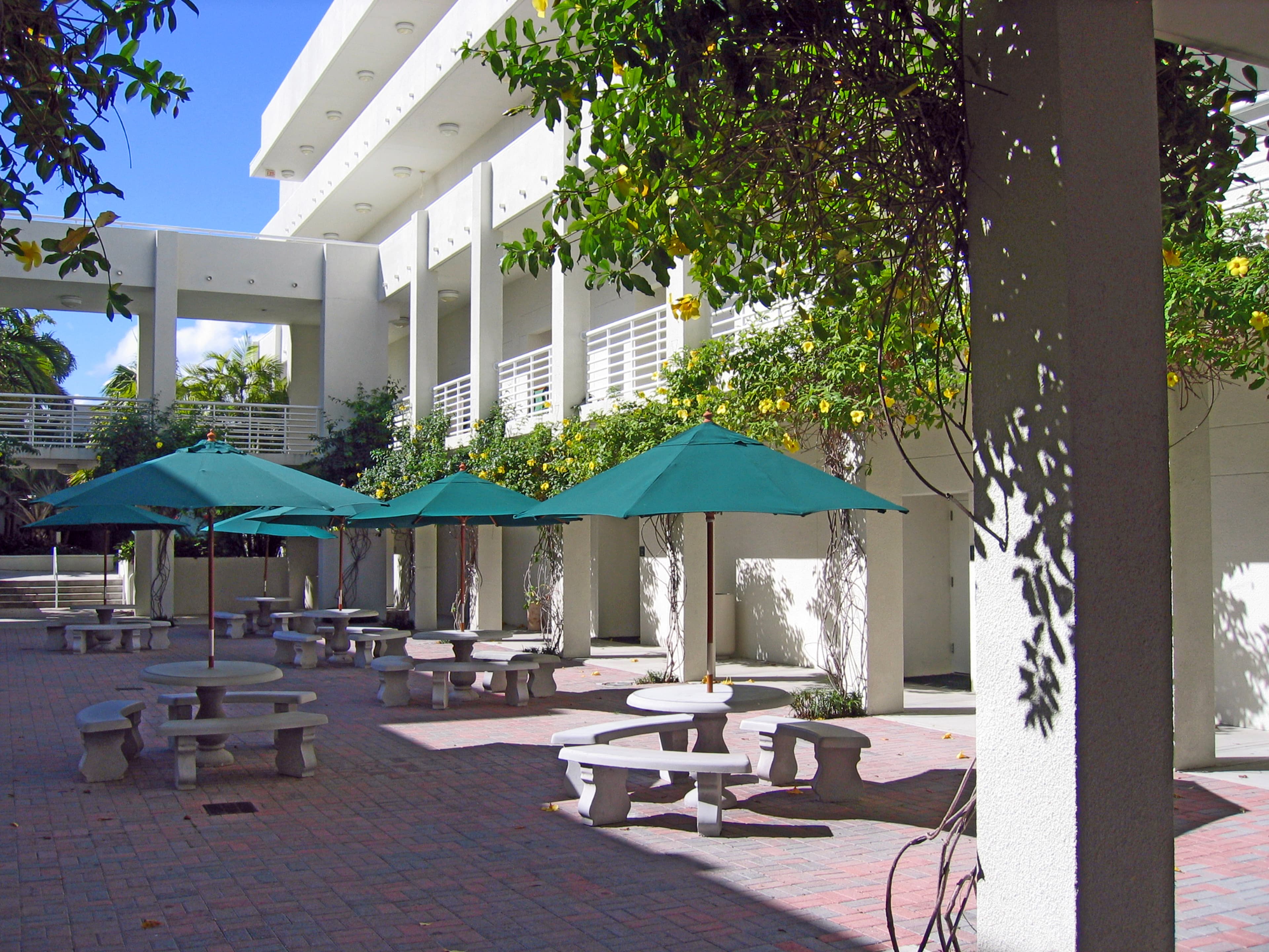 Photo University of Miami, School of Communication - 5